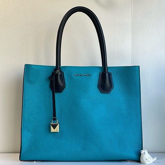 Micheal Kors Mercer Tote